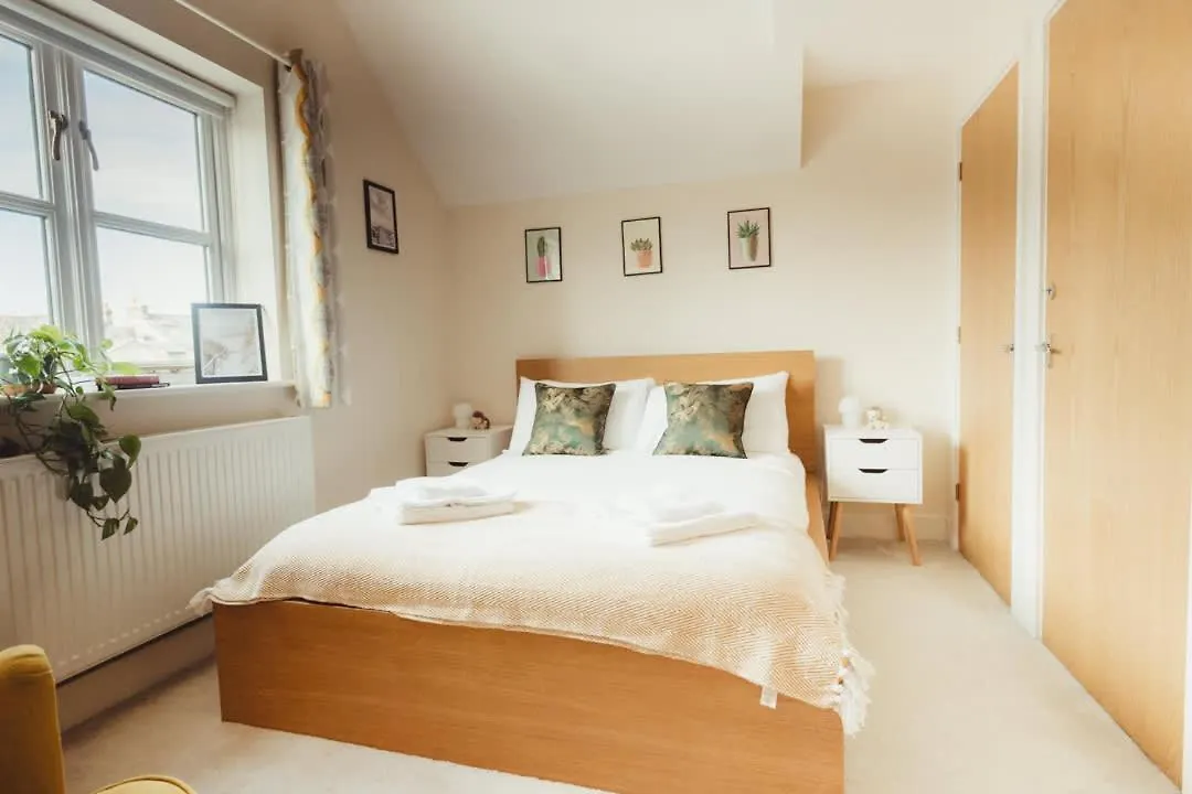 Spacious 3-Bed Townhouse Florence Villa Near River & City Cambridge 0*,